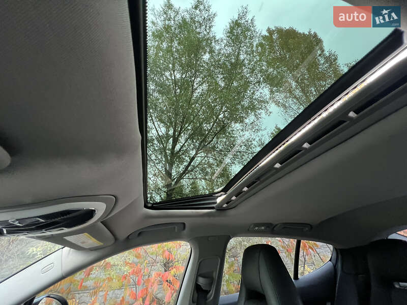 Фастбэк Porsche Panamera 2013 в Киеве