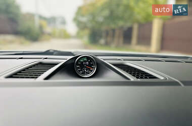 Фастбэк Porsche Panamera 2012 в 