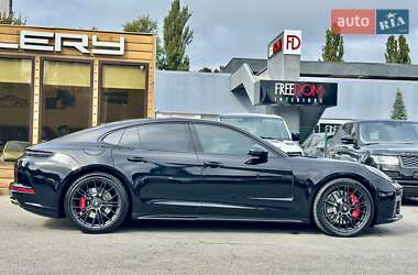 Фастбэк Porsche Panamera 2024 в 