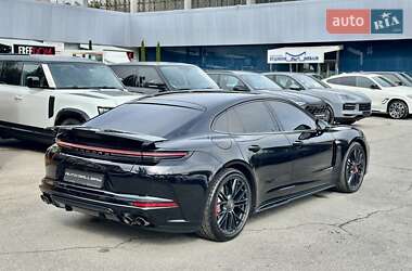 Фастбэк Porsche Panamera 2024 в 