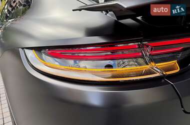 Фастбэк Porsche Panamera 2023 в 