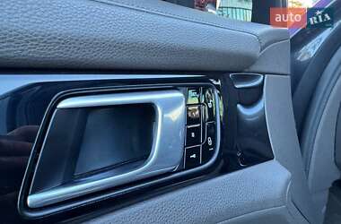 Фастбек Porsche Panamera 2018 в  фото 16 Фастбек Porsche Panamera 2018 в
