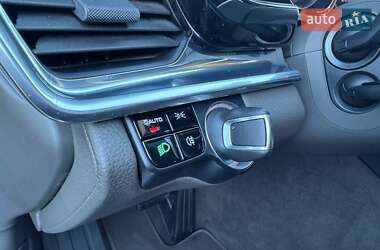 Фастбек Porsche Panamera 2018 в  фото 19 Фастбек Porsche Panamera 2018 в