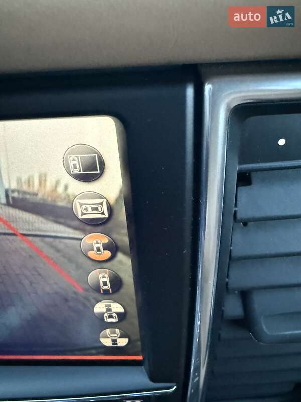 Фастбэк Porsche Panamera 2013 в Киеве