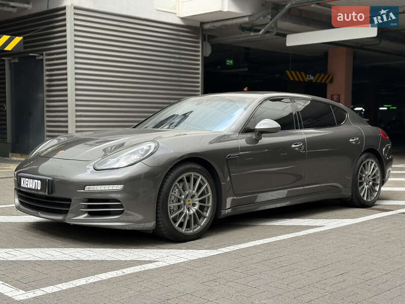 Porsche Panamera 2014
