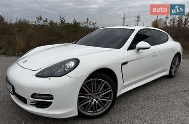 Porsche Panamera 2010
