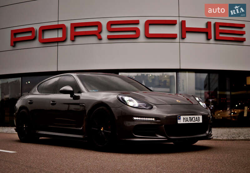 Фастбек Porsche Panamera 2013 в Києві фото 18 Фастбек Porsche Panamera 2013 в Києві