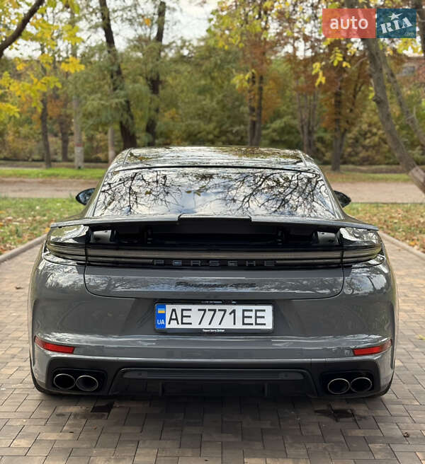 Фастбек Porsche Panamera 2025 в Кривому Розі фото 11 Фастбек Porsche Panamera 2025 в Кривому Розі