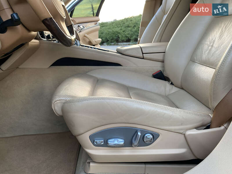 Фастбэк Porsche Panamera 2010 в Умани фото 21 Фастбэк Porsche Panamera 2010 в Умани