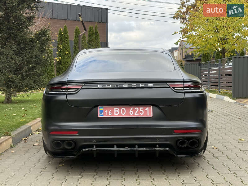 Фастбек Porsche Panamera 2017 в Києві фото 8 Фастбек Porsche Panamera 2017 в Києві