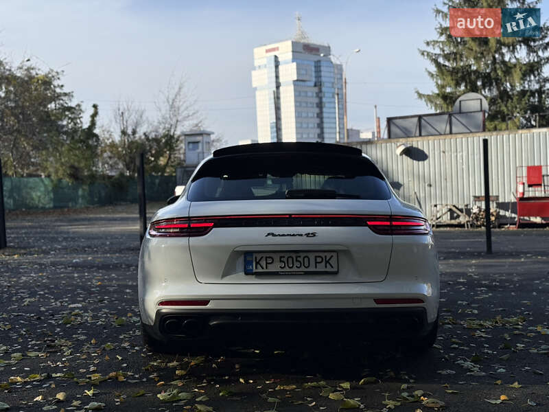 Універсал Porsche Panamera 2018 в Києві фото 12 Універсал Porsche Panamera 2018 в Києві