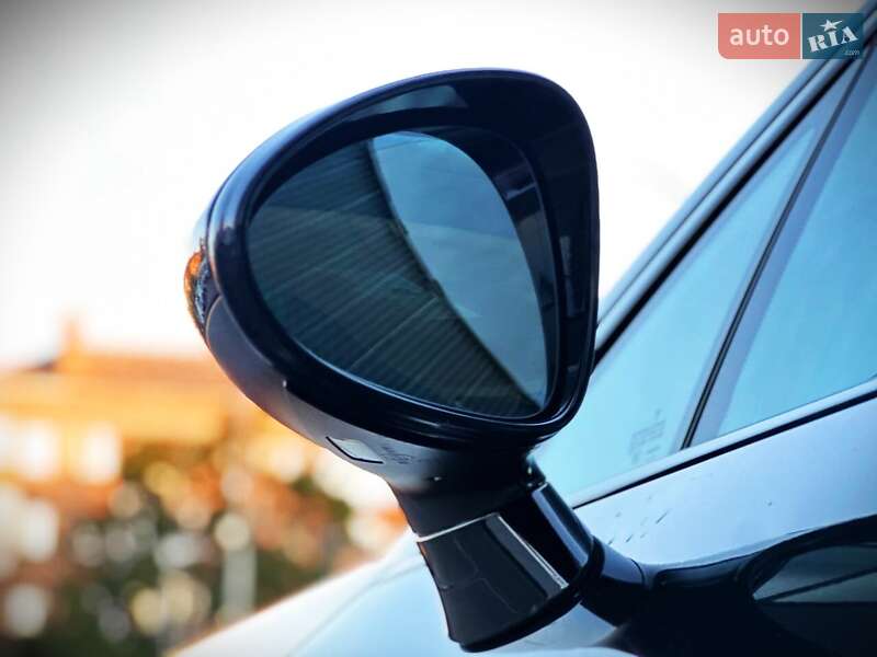 Фастбек Porsche Panamera 2015 в Києві фото 6 Фастбек Porsche Panamera 2015 в Києві