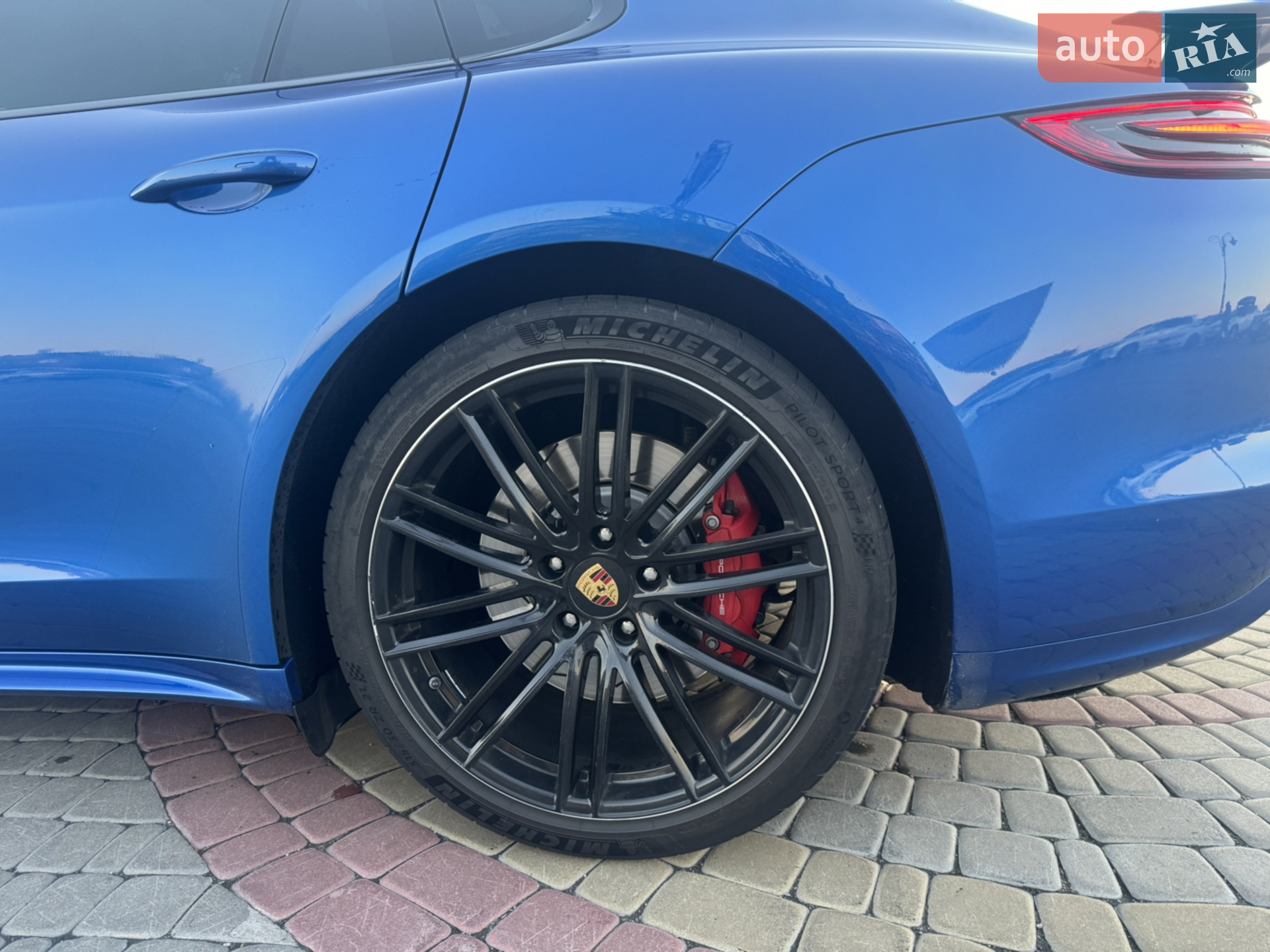 2017 Porsche Panamera - мініатюра 7