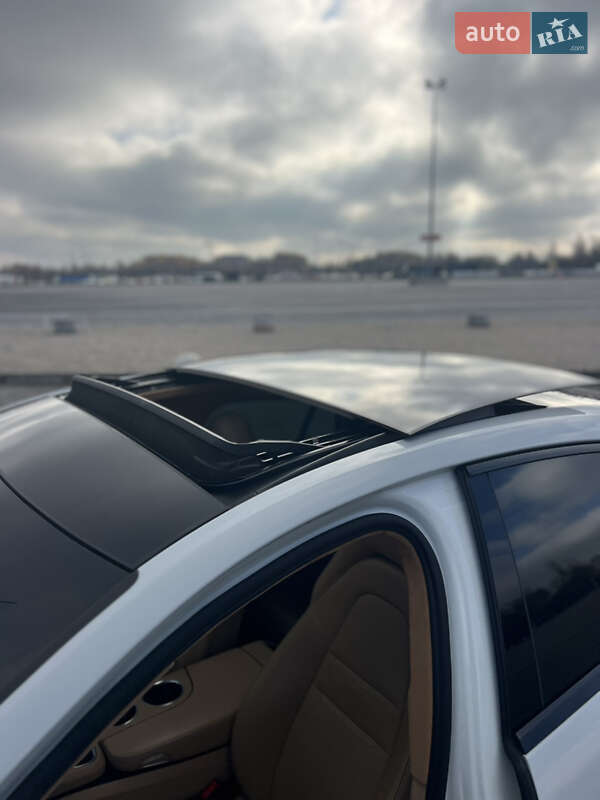 Фастбек Porsche Panamera 2017 в Львові