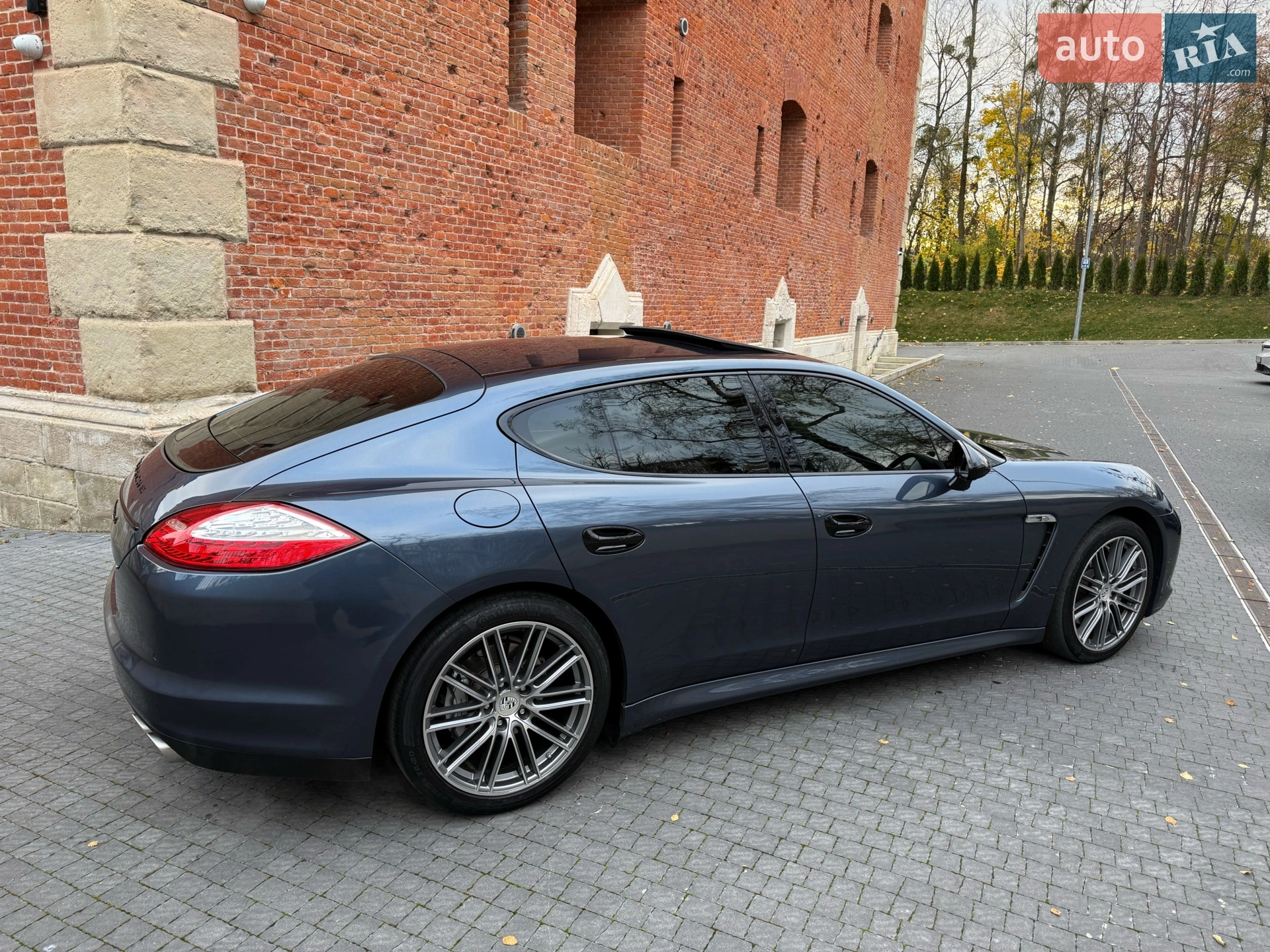 2010 Porsche Panamera - мініатюра 5