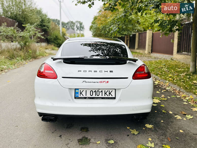 Фастбек Porsche Panamera 2012 в Києві фото 9 Фастбек Porsche Panamera 2012 в Києві