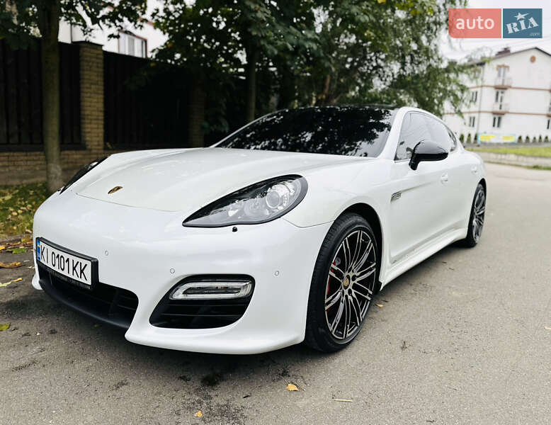 Фастбек Porsche Panamera 2012 в Києві фото 20 Фастбек Porsche Panamera 2012 в Києві