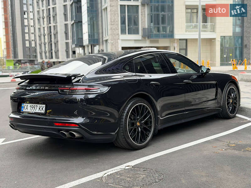 Фастбэк Porsche Panamera 2018 в Киеве фото 5 Фастбэк Porsche Panamera 2018 в Киеве