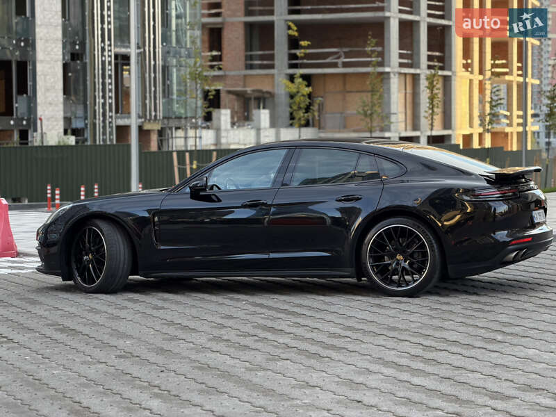 Фастбэк Porsche Panamera 2018 в Киеве фото 9 Фастбэк Porsche Panamera 2018 в Киеве
