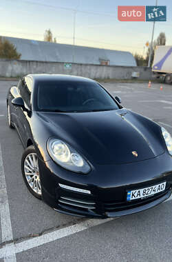 Фастбэк Porsche Panamera 2013 в Киеве