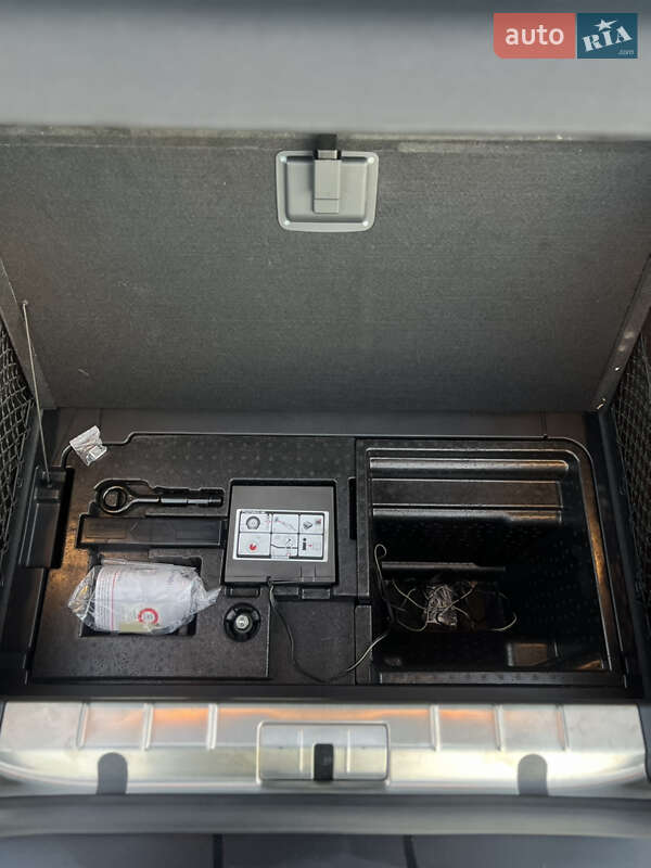 Фастбек Porsche Panamera 2013 в Києві фото 40 Фастбек Porsche Panamera 2013 в Києві