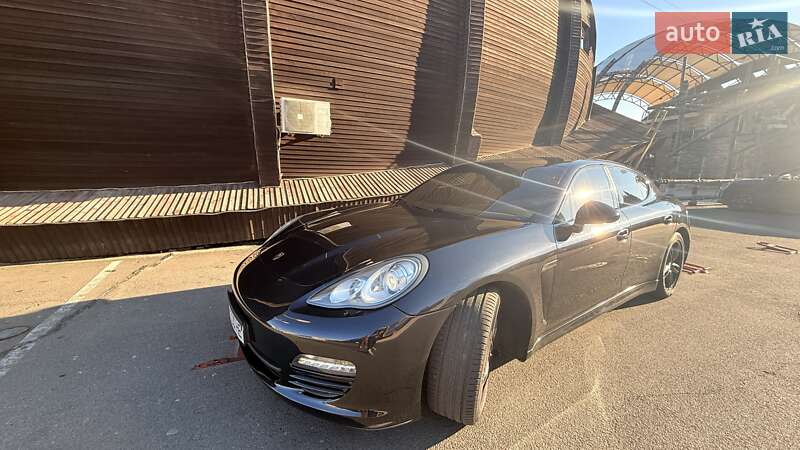 Фастбек Porsche Panamera 2010 в Одесі фото 2 Фастбек Porsche Panamera 2010 в Одесі