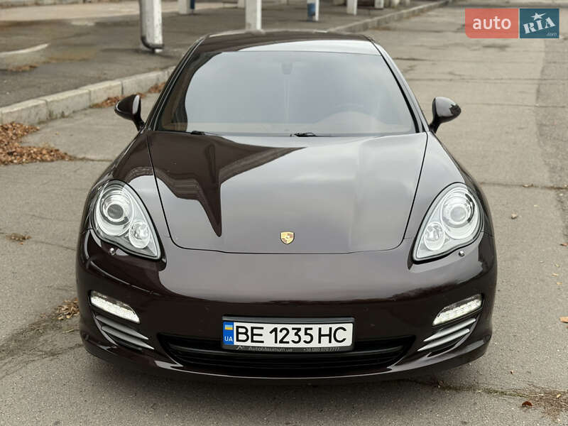 Фастбэк Porsche Panamera 2012 в Черкассах фото 5 Фастбэк Porsche Panamera 2012 в Черкассах