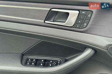 Фастбэк Porsche Panamera 2022 в Одессе