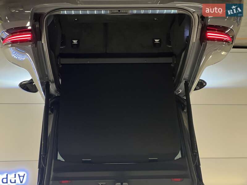 Фастбэк Porsche Panamera 2025 в Киеве