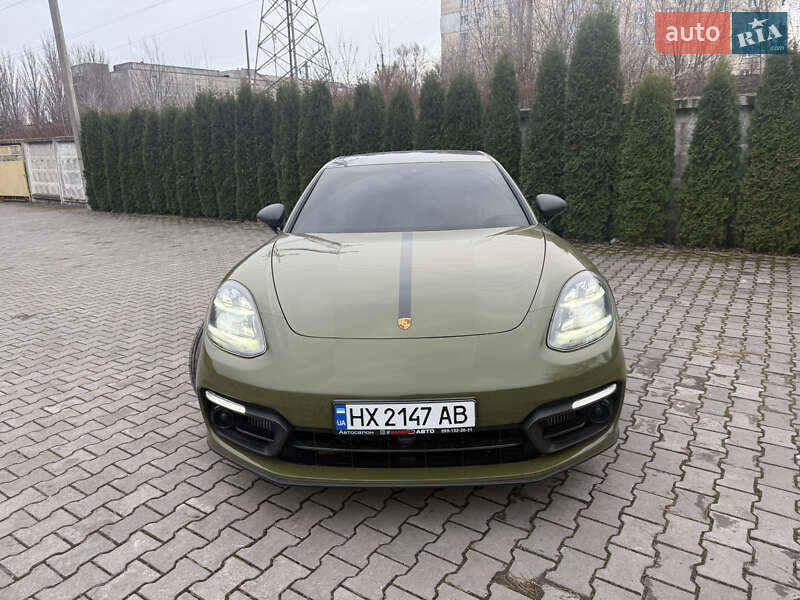 Фастбэк Porsche Panamera 2021 в Хмельницком