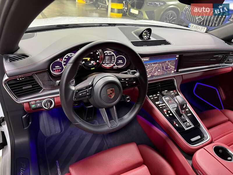 Фастбэк Porsche Panamera 2023 в Киеве фото 50 Фастбэк Porsche Panamera 2023 в Киеве
