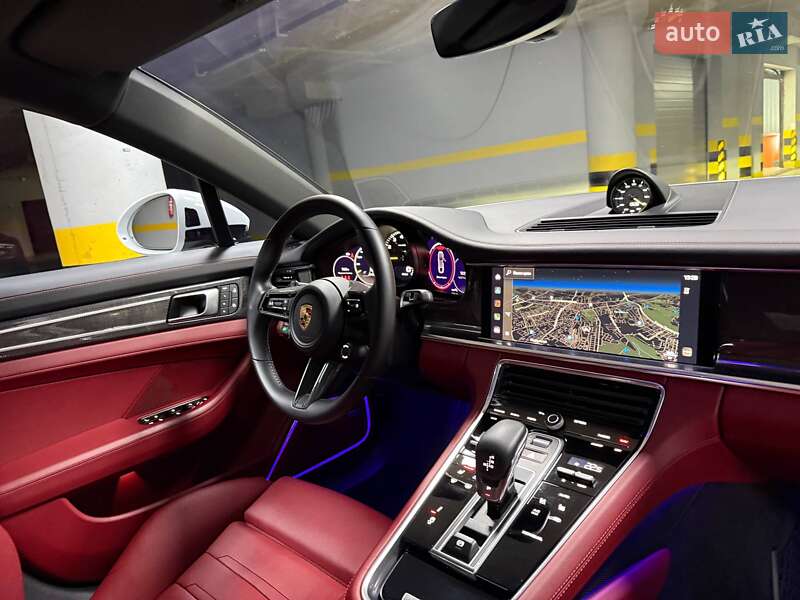 Фастбэк Porsche Panamera 2023 в Киеве фото 109 Фастбэк Porsche Panamera 2023 в Киеве