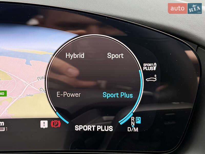 Фастбэк Porsche Panamera 2024 в Киеве