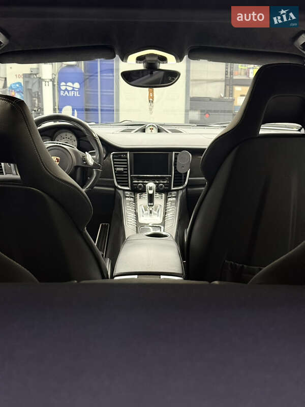 Фастбэк Porsche Panamera 2012 в Днепре фото 10 Фастбэк Porsche Panamera 2012 в Днепре