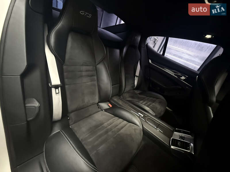 Фастбэк Porsche Panamera 2012 в Днепре фото 11 Фастбэк Porsche Panamera 2012 в Днепре