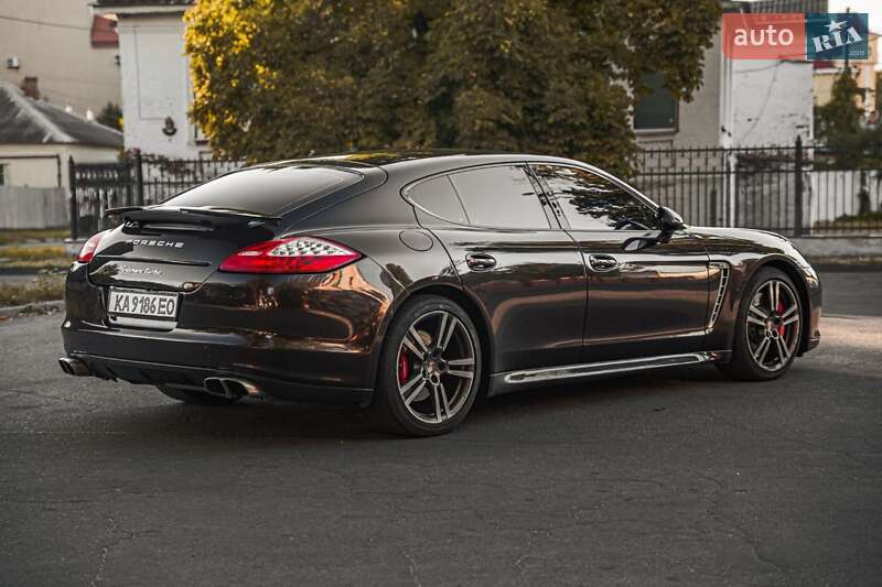 Porsche Panamera 2011 Porsche Panamera 2011