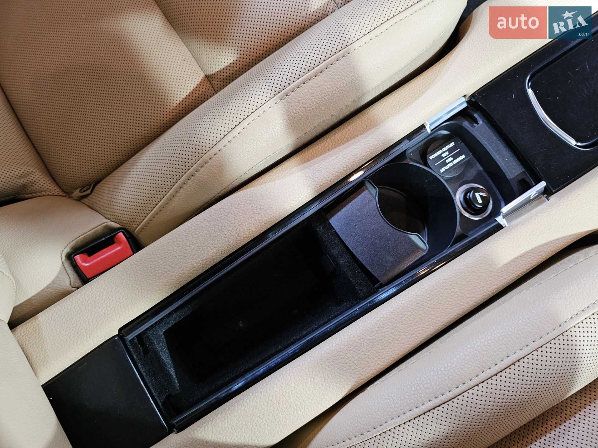 2013 Porsche Panamera - мініатюра 16