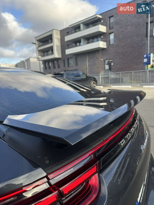 Фастбэк Porsche Panamera 2017 в Львове