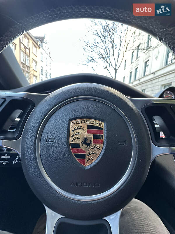 Фастбэк Porsche Panamera 2017 в Львове