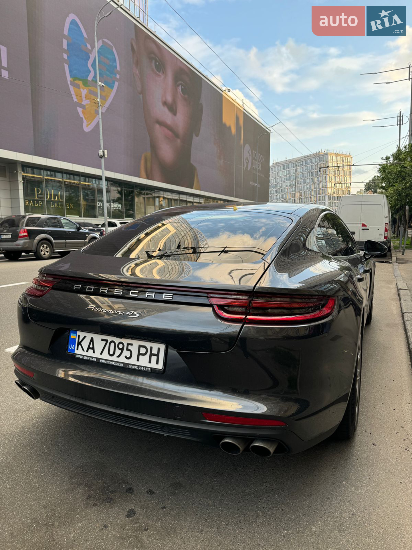 2017 Porsche Panamera - мініатюра 151