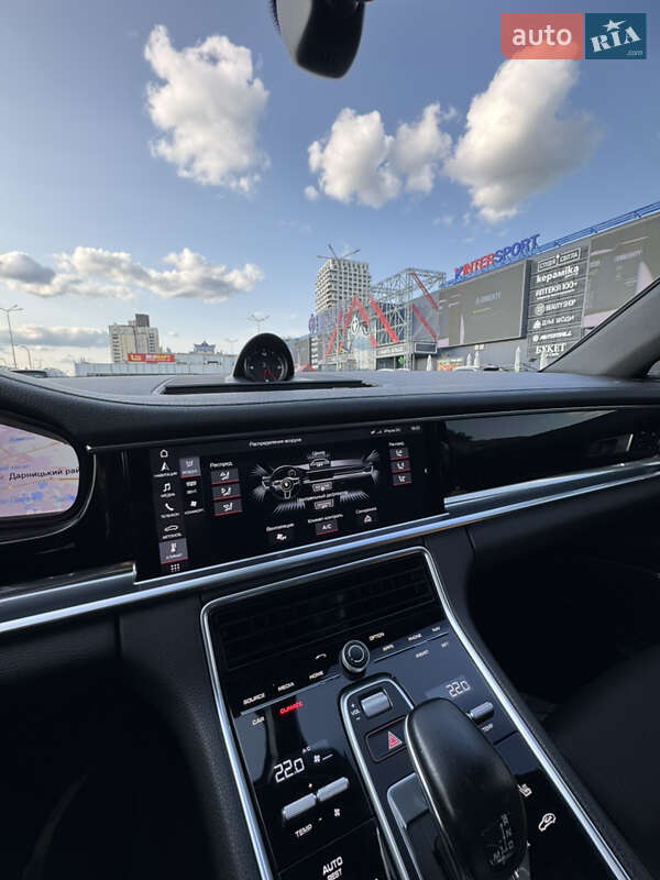 Універсал Porsche Panamera 2019 в Києві