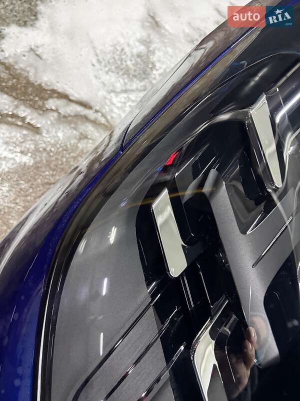 Фастбэк Porsche Panamera 2024 в Киеве фото 33 Фастбэк Porsche Panamera 2024 в Киеве