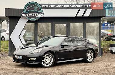 Фастбек Porsche Panamera 2011 в Києві