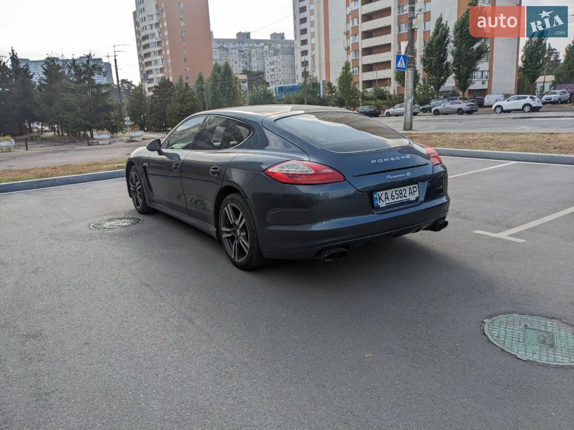 2010 Porsche Panamera - мініатюра 2