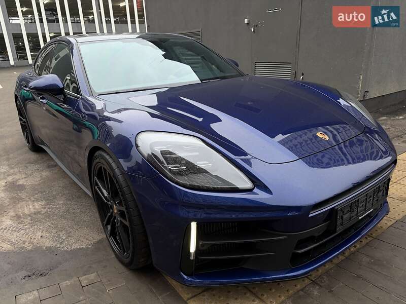Фастбэк Porsche Panamera 2024 в Киеве фото 151 Фастбэк Porsche Panamera 2024 в Киеве