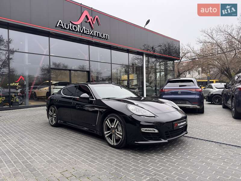 Porsche Panamera 2010 Porsche Panamera 2010