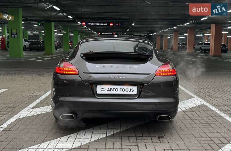 Фастбек Porsche Panamera 2012 в Києві фото 6 Фастбек Porsche Panamera 2012 в Києві