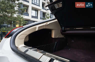 Фастбек Porsche Panamera 2011 в Києві