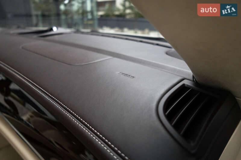 Фастбек Porsche Panamera 2011 в Києві