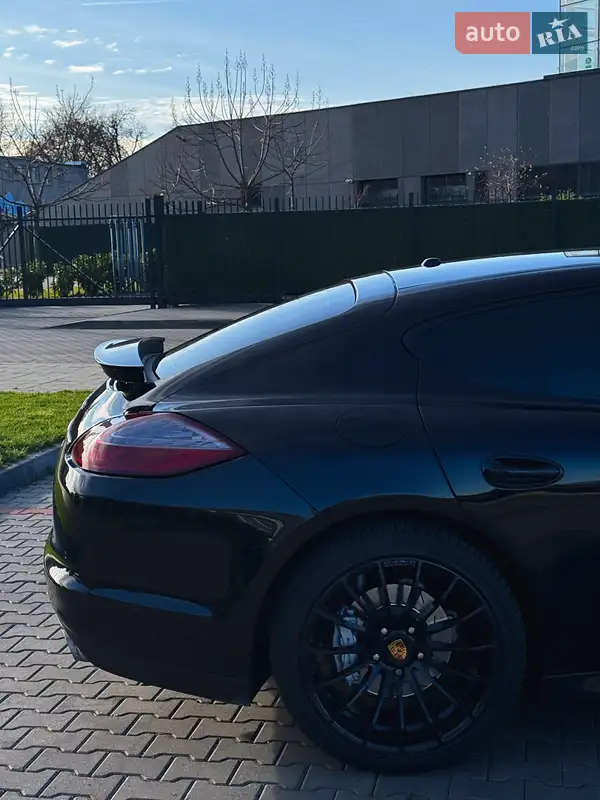 Porsche Panamera 2011 VIN WP0AB2A78BL061099 фото оголошення 10 з 74